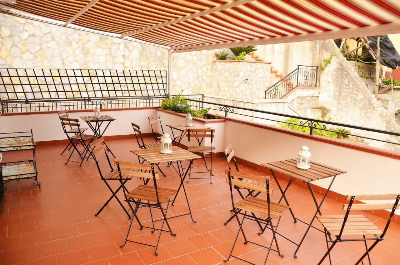 B&B Cetara Amalfi Coast ภายนอก รูปภาพ